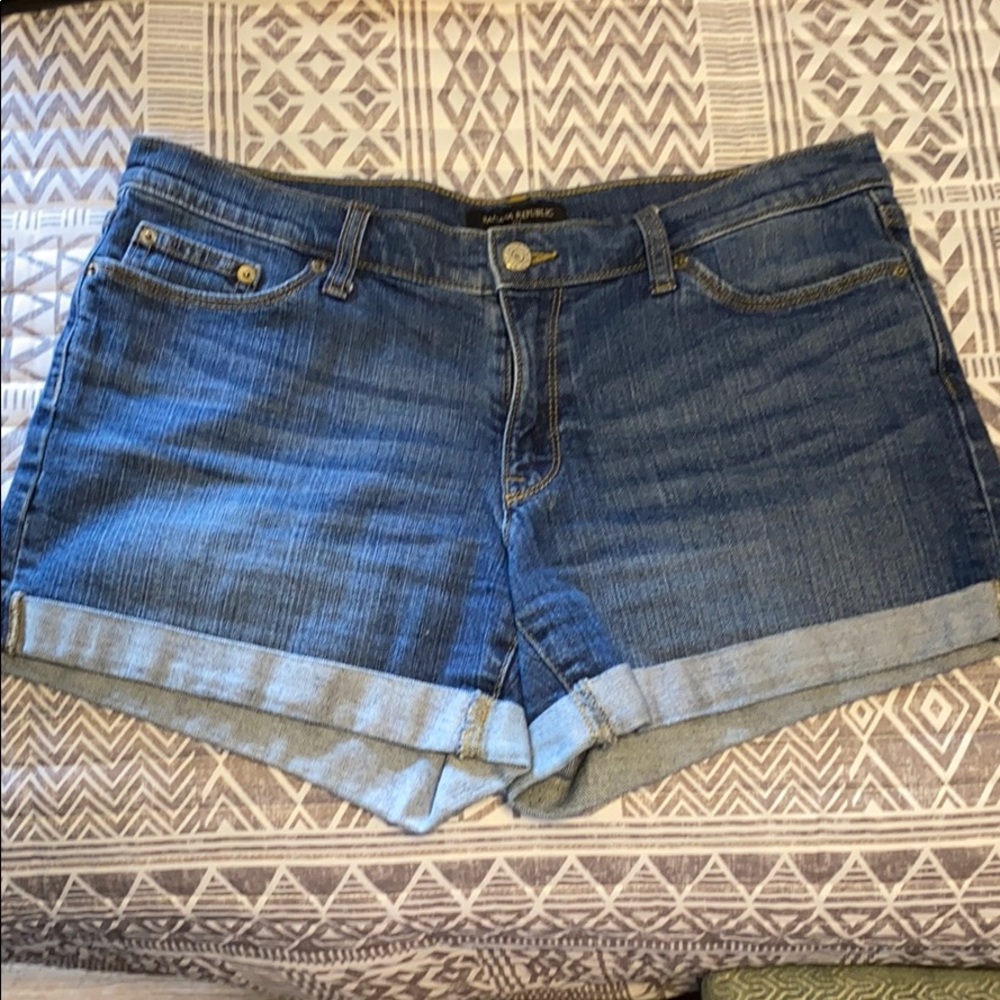 EUC Banana Republic Shorts